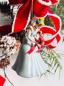 Disney Grolier Weihnachtszauber Aschenputtel & Jaq Ornament - Bild 1 von 7
