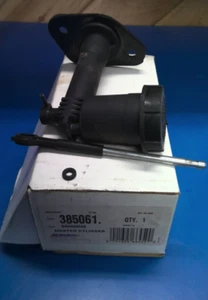 385061 ACDELCO 88990042 GM MASTER CYLINDER - Picture 1 of 1