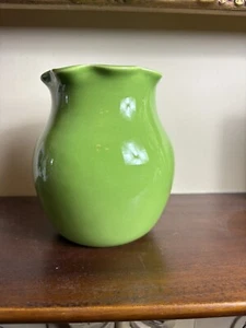 Crate And Barrel Green Fluted Ruffle Style 8 In Vase Eigen 5.5” Tall Retired - Picture 1 of 3