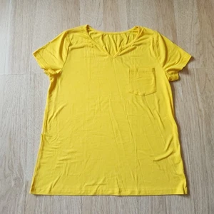 Womens T Shirt Tee Short Sleeve Yellow Size Large Pocket Summer Casual NWOT - Picture 1 of 8
