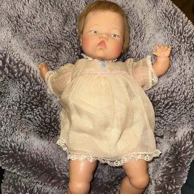 Muñeca Pulgarcita Ideal Años 60 Vintage, 14 pulgadas, Estado de Funcionamiento Foto 1 de 4