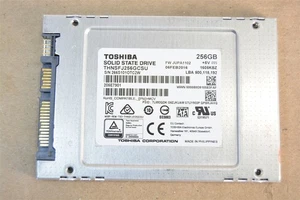 Toshiba THNSFJ256GCSU Solid State Drive 2.5" 256GB SATA III 6.0Gbps - Picture 1 of 1