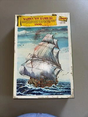 Wappen Von Hamburg Model Ship Vintage 1965 Lindberg - Image 1 of 4