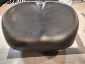 Schwinn Seat Saddle 2009 Pacific Cycle Approx. 7" x 10" Used - Picture 1 of 6