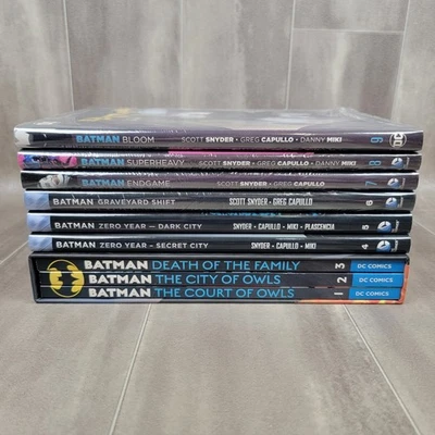 Batman by Scott Snyder & Capullo HC lot Vol 1-9 - New 52 Hardcover & Paperback  - Image 1 of 4
