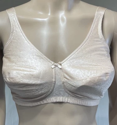 Nuevo con etiquetas Sujetador Classique 38DD Estilo 772E Post Mastectomía Cirugía Rubor Quirúrgico Beige Foto 1 de 4