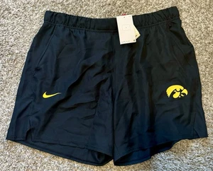 NWT Nike Iowa Hawkeyes NCAA Black Athletic Standard Fit 7”Length Shorts Size 2XL - Picture 1 of 8