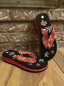 Ed Hardy Style Looking Silk Thong Wedge Flip flops - Picture 1 of 3
