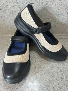 Dr. Comfort Jackie Black & Tan Women's Mary Jane Dress Shoes Sz 8.5 M Gentle Use - Picture 1 of 6