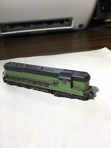 N-Scale KATO Train Locomotive $1 Lot #75