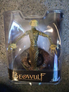 Beowulf GRENDEL'S MOTHER 2007 Action Figure Monster MCFARLANE Toys NEW SEALED