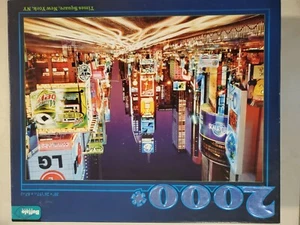 2000 Piece Buffalo Games Jigsaw Puzzle Times Square New York NY - Picture 1 of 1
