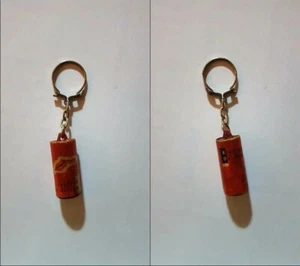 porte-clés KD Kiss me Darling, the lipstick that stick. rouge à lèvres (pc) - Picture 1 of 1