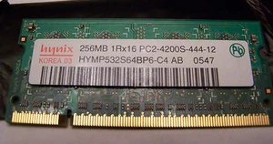 *NICE* Hynix 256MB 1RX16 PC2 4200S 444 12 Laptop Memory DDR2 Ram - Picture 1 of 2