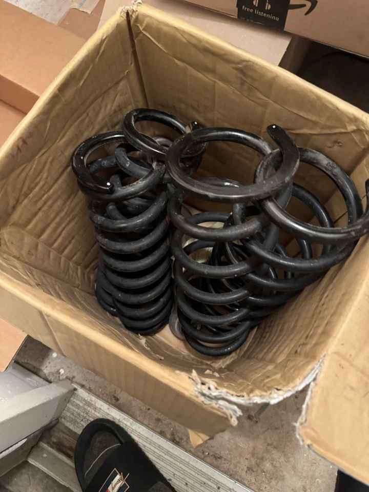 Muelles deportivos Lexus GS F 13-20 Foto 1 de 1