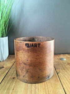 ANTIQUE 19TH C BENTWOOD 1 QUART SIZE TREEN GRAIN MEASURE FARMHOUSE KITCHEN PROP - Picture 1 of 8