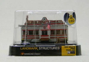 WOODLAND SCENICS N SCALE MISS MOLLYS DINER ZUSAMMENGEBAUTES GEBÄUDE BR4956 WDS4956 NEU - Bild 1 von 8