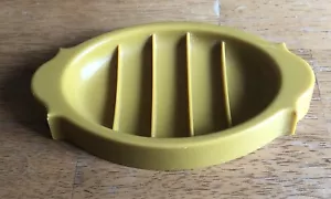 Vintage Schwarz Bros Harvest Gold Hard Plastic Soap Dish Yellow Retro MCM - Picture 1 of 11
