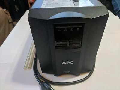 APC SmartUPS 1000 SMT1000, 670W, 120V  - Image 1 of 4