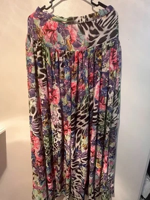 Nueva Falda Boston Propia Talla 8 Floral Animal Maxi Foto 1 de 3