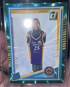 2025 WNBA Donruss Sarah Ashlee Barker Teal Laser SP Rated Rookie RC #/125 Sparks - Bild 1 von 3