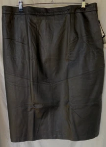 VTG 80s.,VENEZIA..BLACK..LEATHER..STRAIGHT..SKIRT..USA..NEW..PLUS 3X - Picture 1 of 4