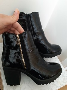 river island patent boots