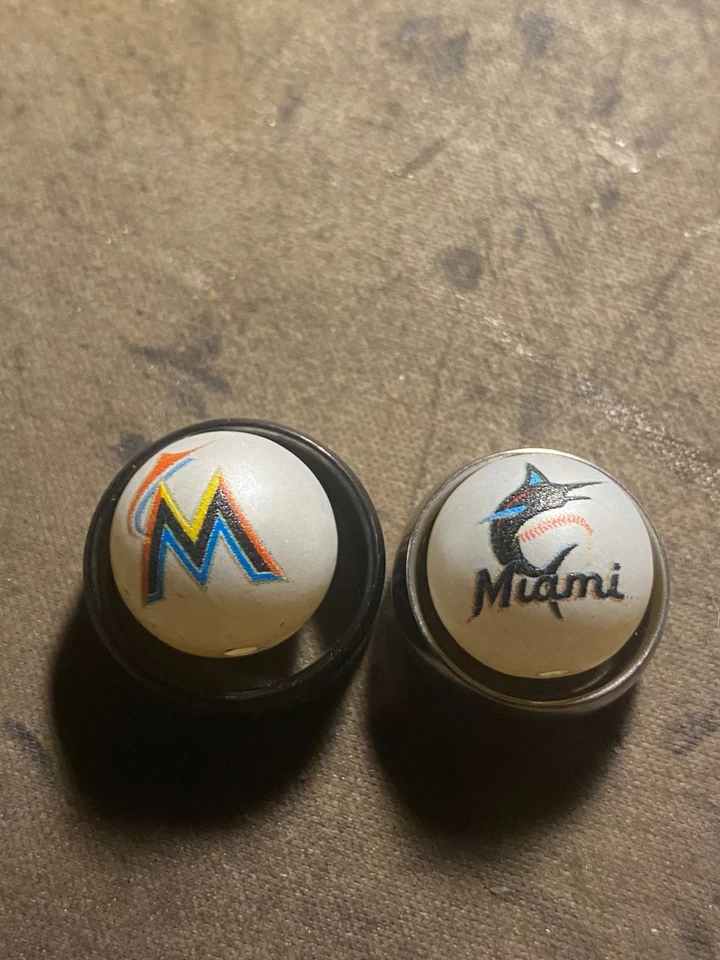 Miami Marlins 16mm Acrylic Beads for Jewelry Making DIY Pen Keychain 1 pc - Image 1 of 1