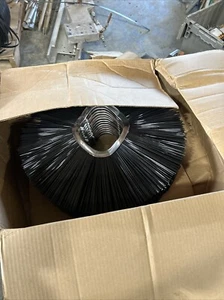 FORD DISTRIBUTING SWEEPSTER BRUSH SET 01-0803 24” 010803 Set Of 26 Brushes 4’ - Picture 1 of 4