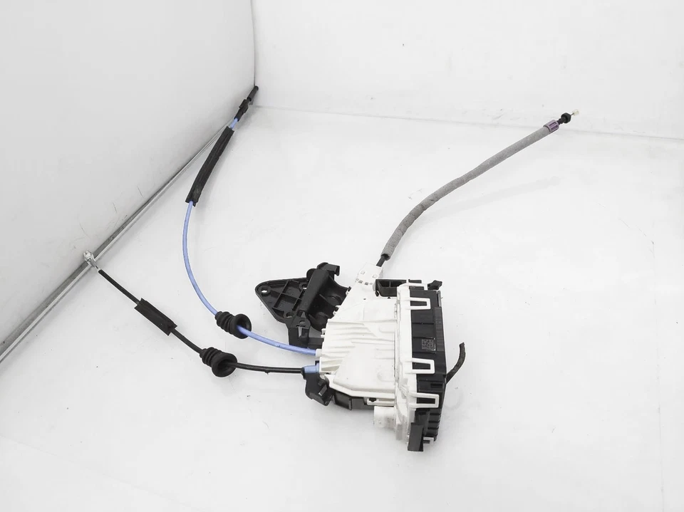 Actuador de cierre de cerradura de puerta derecha pasajero trasero mercedes-benz c300 2008-2012 Foto 1 de 4