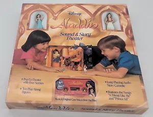 VINTAGE Disney Aladdin Sound and Story Theater Nuevo Caja Abierta con Figuras - Imagen 1 de 3
