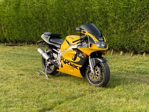 Suzuki GSXR600 SRAD 1999 T Reg 18K Miles (NO RESERVE) - Picture 1 of 21