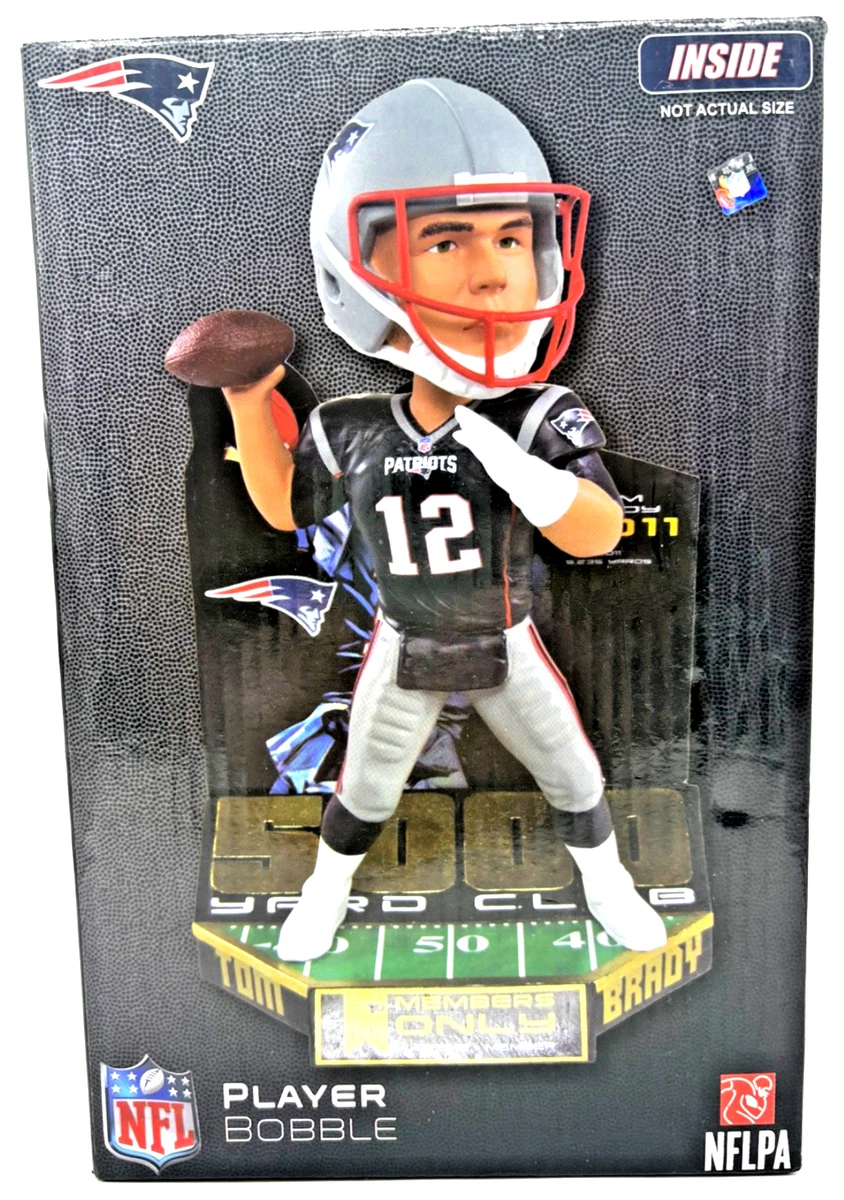 NFL トム ブレディ ボブルヘッド 限定品 NFL トム ブレディ ボブルヘッド 限定品 Amazon.co.jp: トム