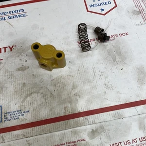 Caterpillar 4H1864 Housing 9M4608/2F4355/7H9922 - Picture 1 of 9