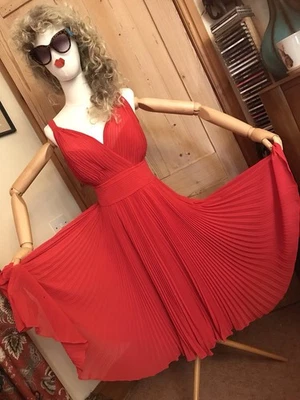 STUNNING RED MARILYN DRESS SCARLET 12 BONED PLEATS CIRCLE FULL COCKTAIL PARTY - Image 1 of 4