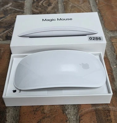 NEW Apple Magic Mouse Wireless Mouse White A1657 MK2E3AM/A - #286 - Image 1 of 4