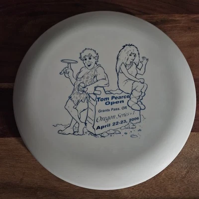 Innova - San Marino Aviar - Pre 2k - Gummy / Collector*** 174g - Image 1 of 3