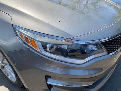 07 08 09 10 11 12 13 14 GMC YUKON Conjunto de faros lado del pasajero derecho Foto 1 de 4