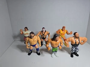 Lote 6 figuras de lucha libre 1991 Titan Hasbro WWF Bushwackers Luke, Hogan LEER - Imagen 1 de 14