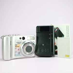 Nikon Digital Camera Coolpix 5200 5.1MP Silver Tested With Battery and Charger - Picture 1 of 9