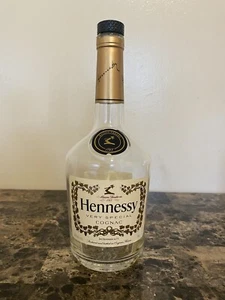 HENNESSY 750ML EMPTY GLASS BOTTLES W/CAPS!!! - Picture 1 of 2