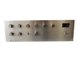 Toa 900 Series Amplifier A-906 Power on Untested as is it - Picture 1 of 22