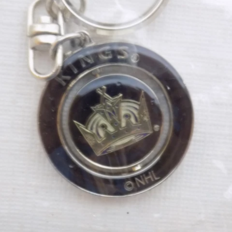 Los Angeles LA Kings JF Sports NHL Hockey Spinner Keychain Cover