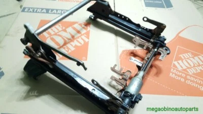 2004-2006 toyota camry seat track adjustment forward/backward US VIN 4T1 - Image 1 of 4