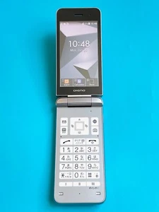 KYOCERA A202KC DIGNO KEITAI4 Android Flip Phone Unlocked (successor to 902KC) - Picture 1 of 20