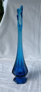 Viking Glass 14" Bluenique Epic Column Ribbed Swung Vase MCM Vintage Hand Made - Picture 1 of 24
