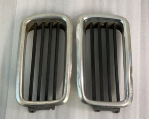 BMW E24 1977-1989 M6 633/35 Kidney Grill Set 1843527 1843528 - Picture 1 of 5