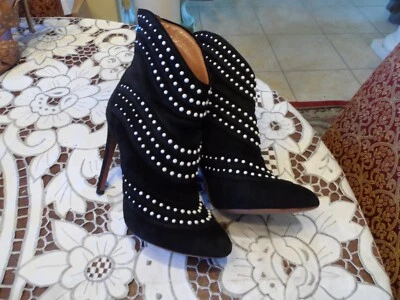 Botines Alaia de gamuza negros con detalle de perlas tachonadas talla 36B Foto 1 de 4