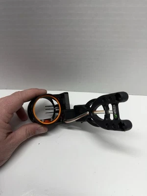 Mira de arco Fuse Profire de 3 pines apagón, brillo de fibra óptica Foto 1 de 4