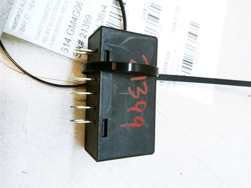 Buick Rainier 2006 advertencia de peligro intermitente resistencia relé fabricante de equipos originales usado 15231201 Foto 1 de 4